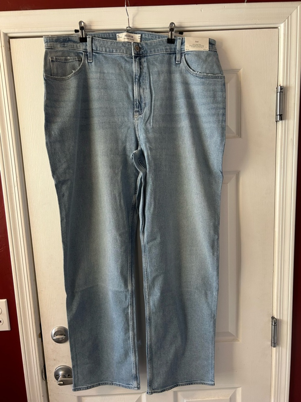 Hollister Ultra High-Rise Dad Jeans in Light Wash Denim